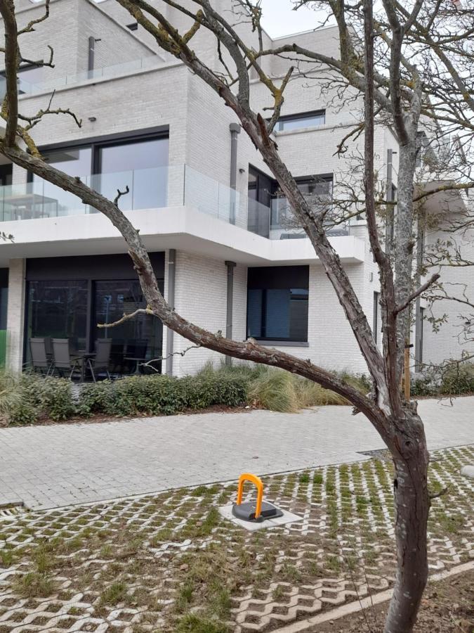 Justus Apartment Ieper Bagian luar foto